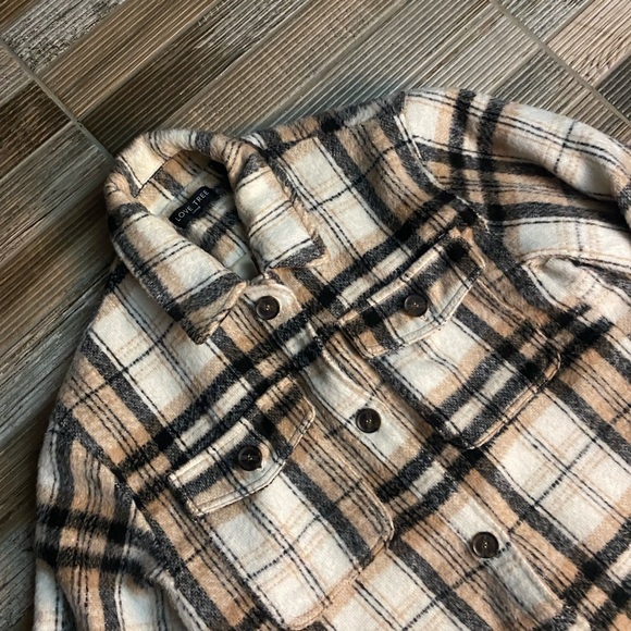 Love Tree Shacket - Picture 3 of 6